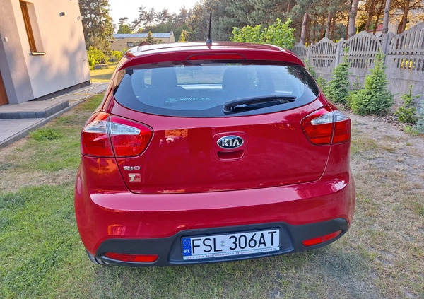 Kia Rio cena 34800 przebieg: 105000, rok produkcji 2014 z Skierniewice małe 466